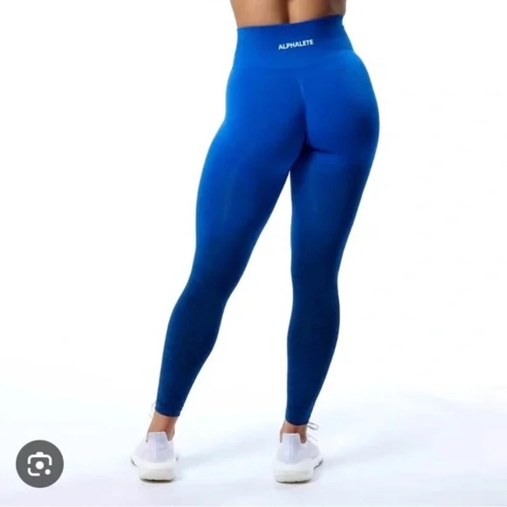 Alphalete Moonlight Leggings